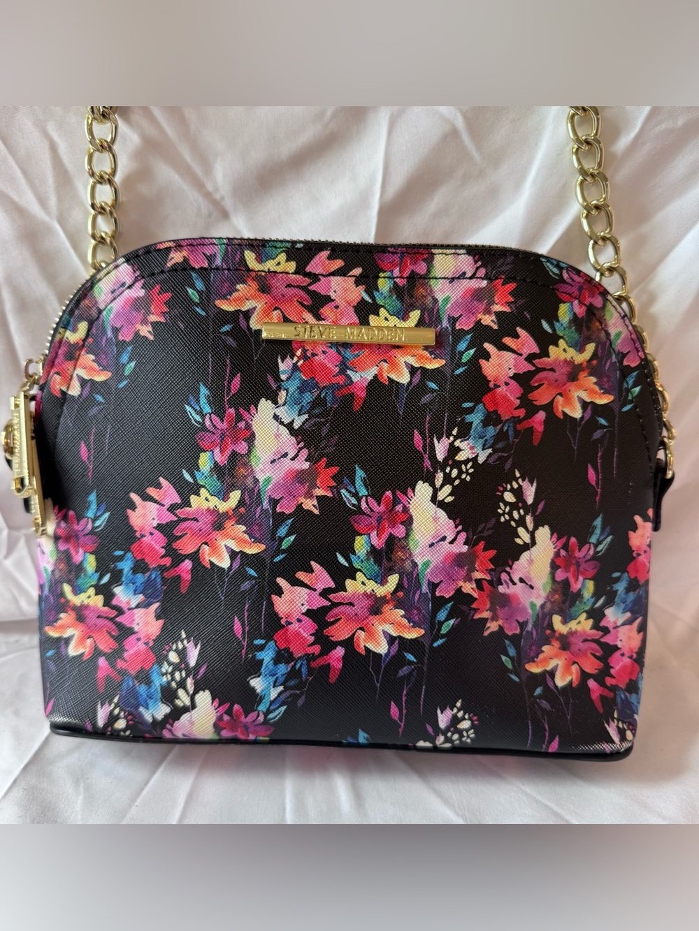 Steve Madden Floral Crossbody Bag Black Leather Dome Shoulder Purse Gold Chain